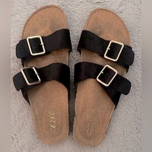 Aerie Sandals 10
